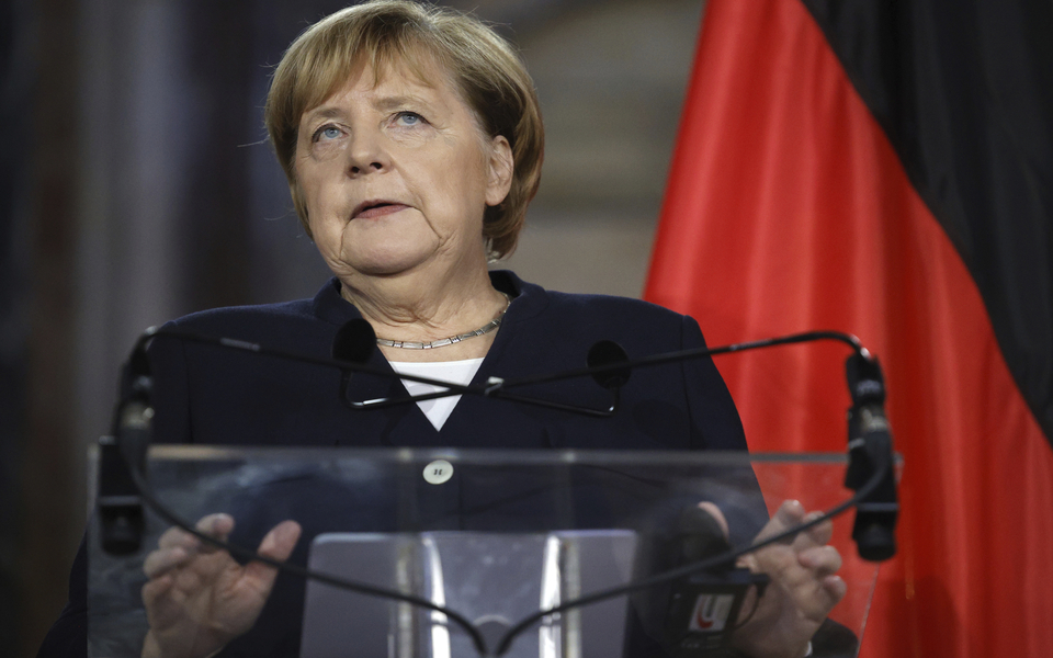 μέρκελ-για-διαμάχη-κομισιόν-πολωνία-561541747