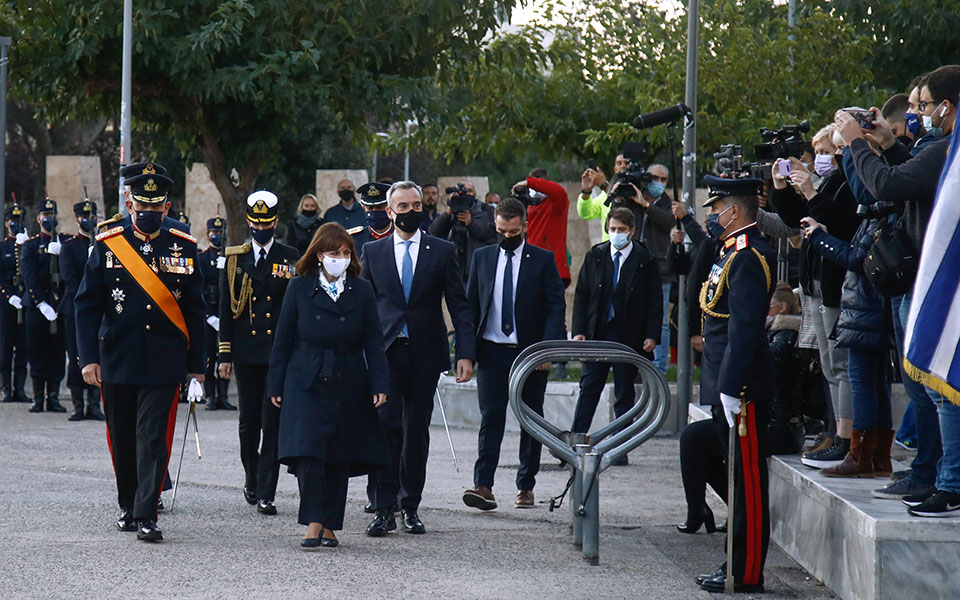 θεσσαλονίκη-στην-τελετή-έπαρσης-της-σ-561557527