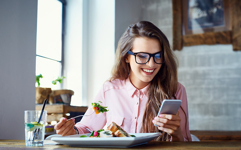 7-απλά-τρικ-για-να-τρώτε-υγιεινά-χωρίς-ν-561528559