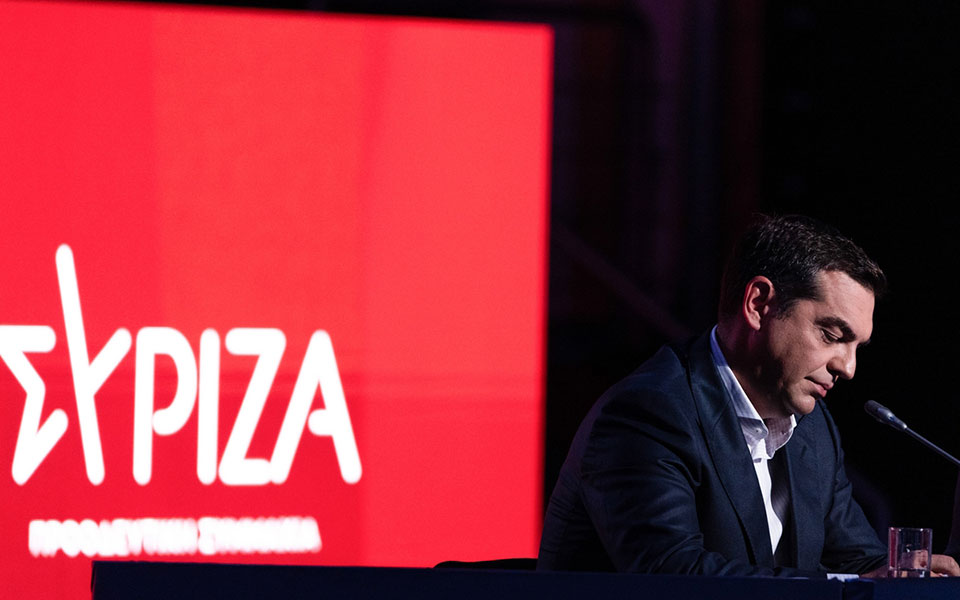 ο-συριζα-καταψηφίζει-την-αμυντική-συμ-561520603