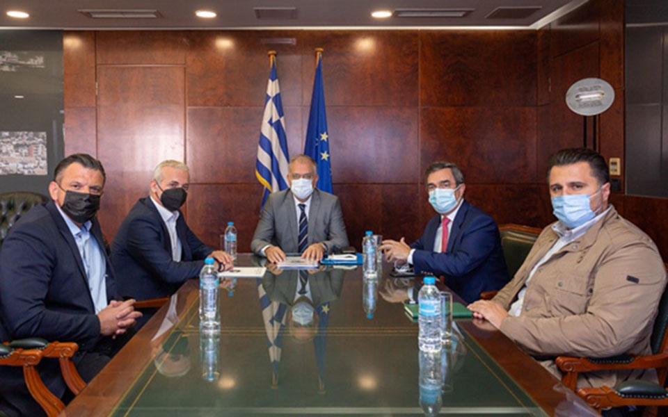 θεοδωρικάκος-υπεγράφη-το-προεδρικό-δ-561545425