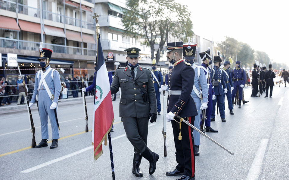 Λαμπρός εορτασμός, εντυπωσιακή παρέλαση στη Θεσσαλονίκη-2