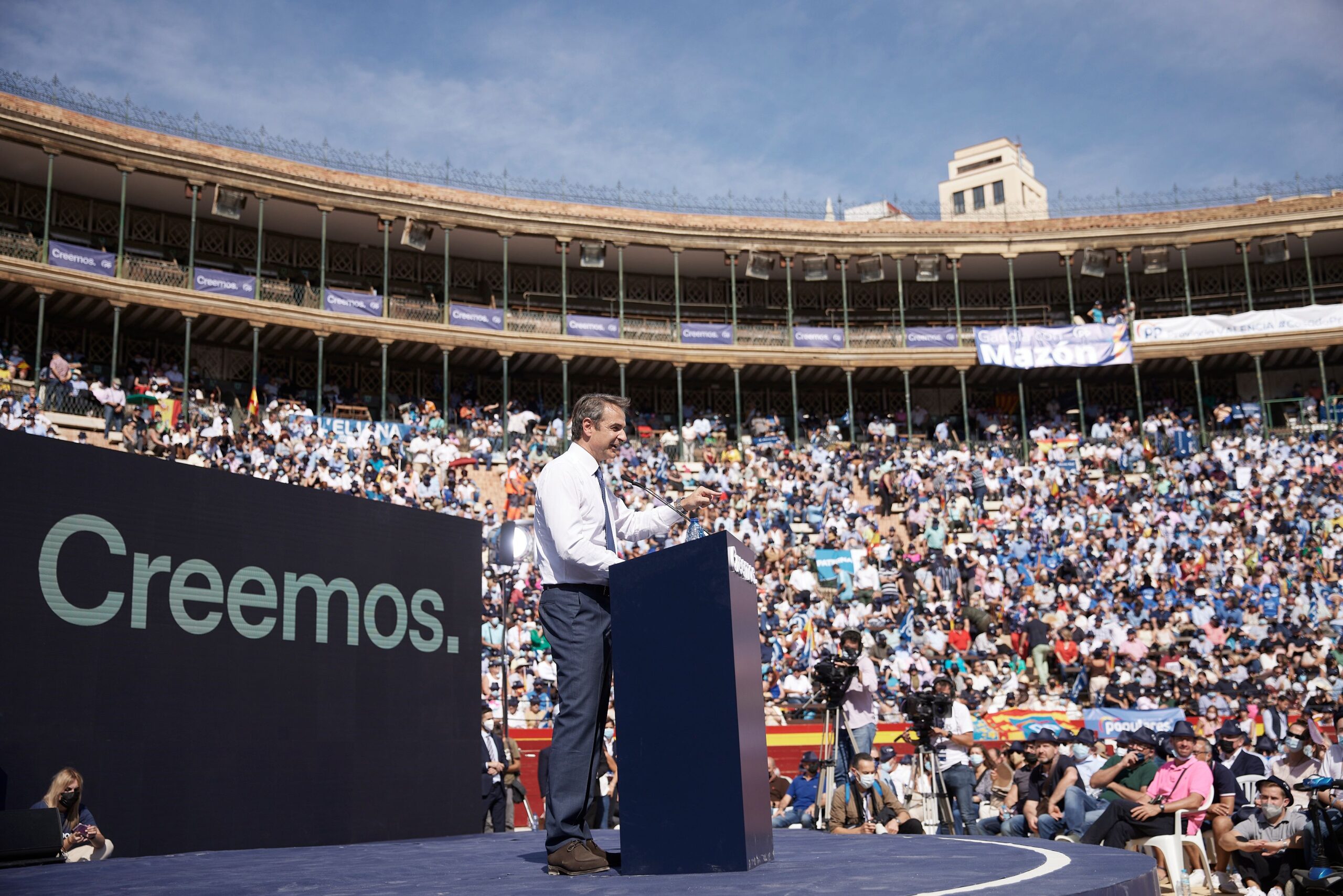 μητσοτάκης-οι-πολίτες-ανταποκρίνοντ-561522964