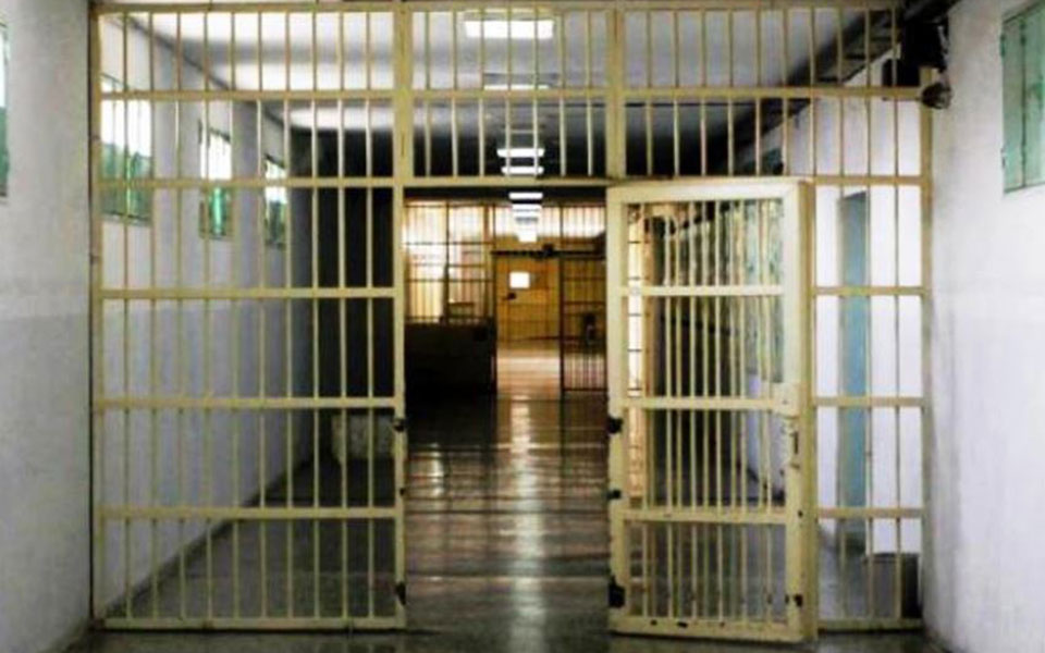 όχι-στην-αναστολή-ποινής-τριών-εγκλ-561567355