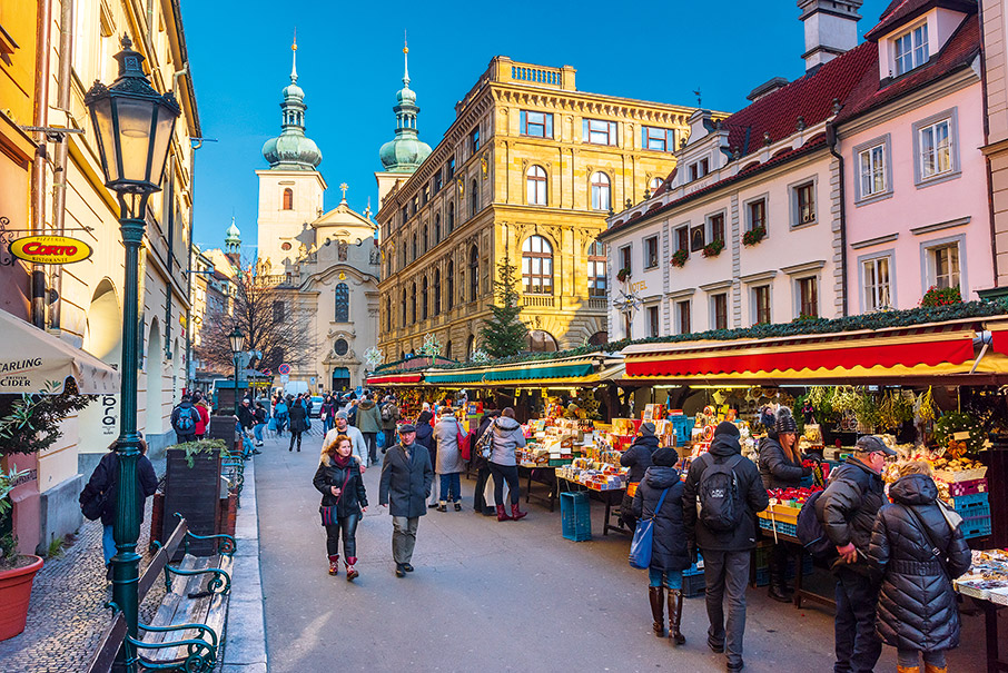 Πράγα: Τα Χριστούγεννα της πηγαίνουν πολύ-2