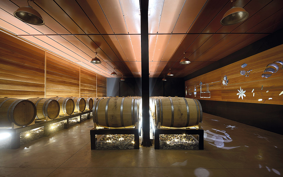 απόσταξη-ιστορικής-κληρονομιάς-561578143