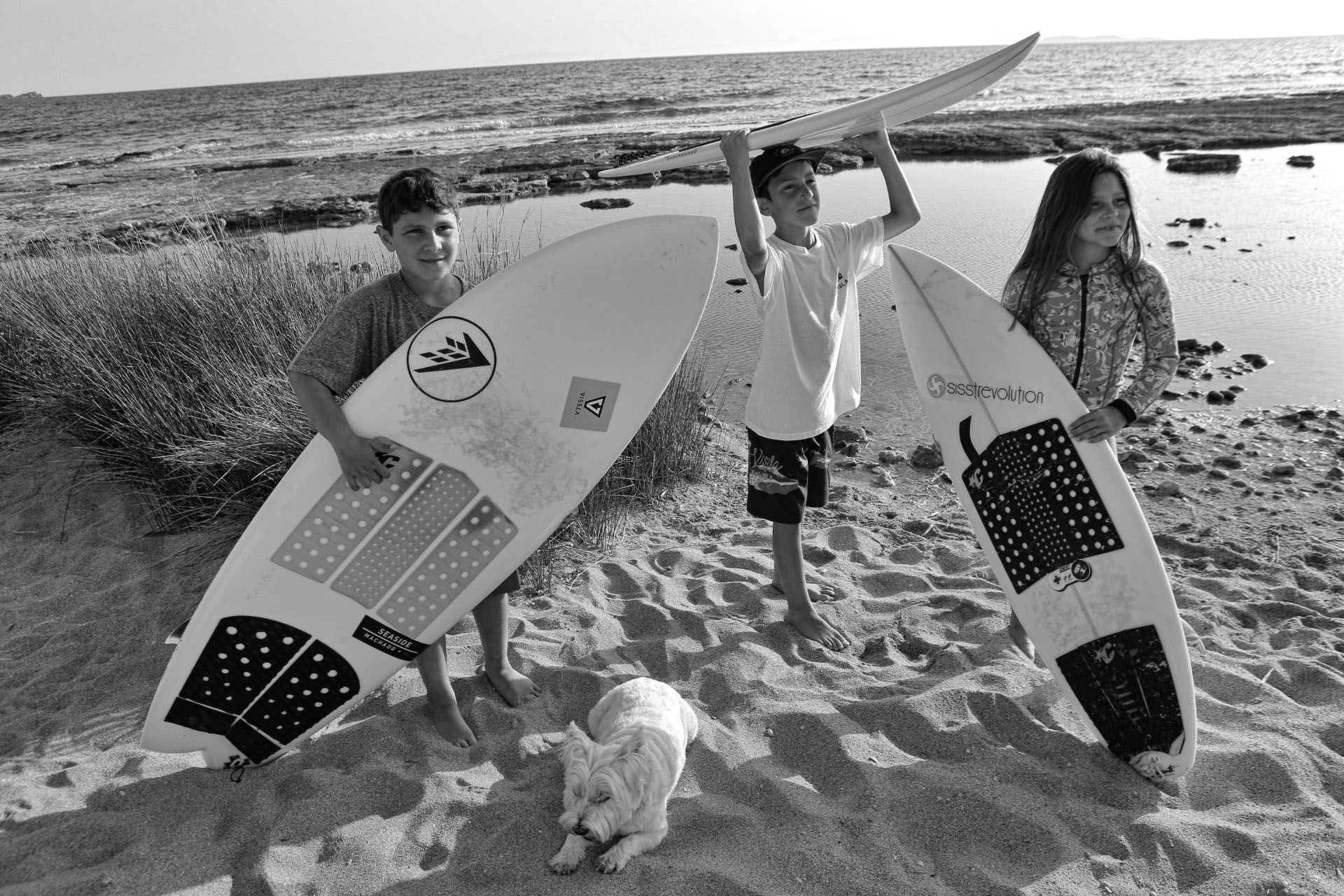 Δαμάζοντας τα κύματα: 50 χρόνια αθηναϊκό σέρφινγκ-11