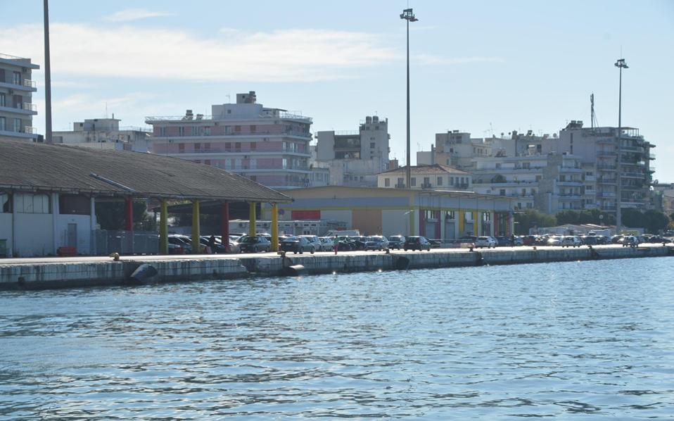 πάτρα-βγήκαν-μαχαίρια-για-τον-έλεγχο-τ-561585538