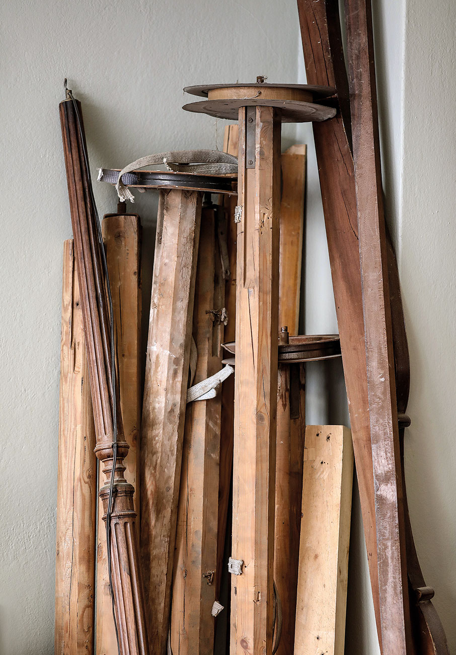 Γιόλα Ψαροπούλου: Νέα ζωή σε πεταμένα έπιπλα-1