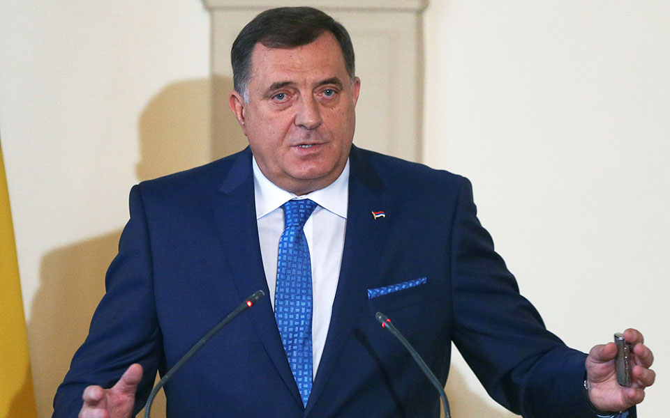 βοσνία-ερζεγοβίνη-o-ντόντικ-ποντάρει-σ-561608584