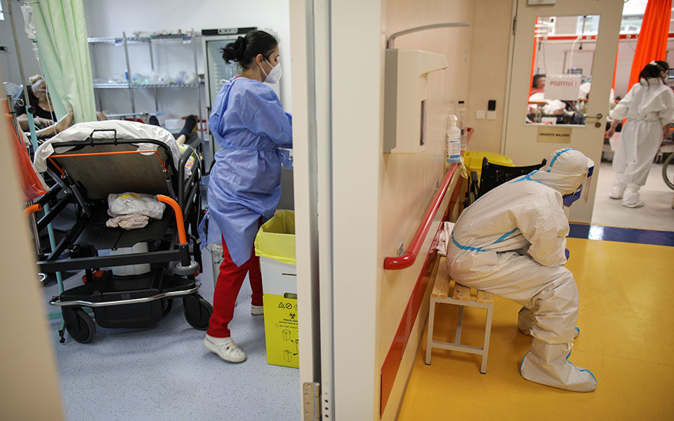 κορωνοϊός-10-783-νέα-κρούσματα-95-θάνατοι-680-δ-561588709