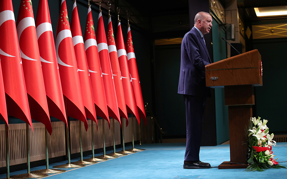 τουρκία-διώξεις-για-fake-news-κατά-30-ατόμων-που-561569620