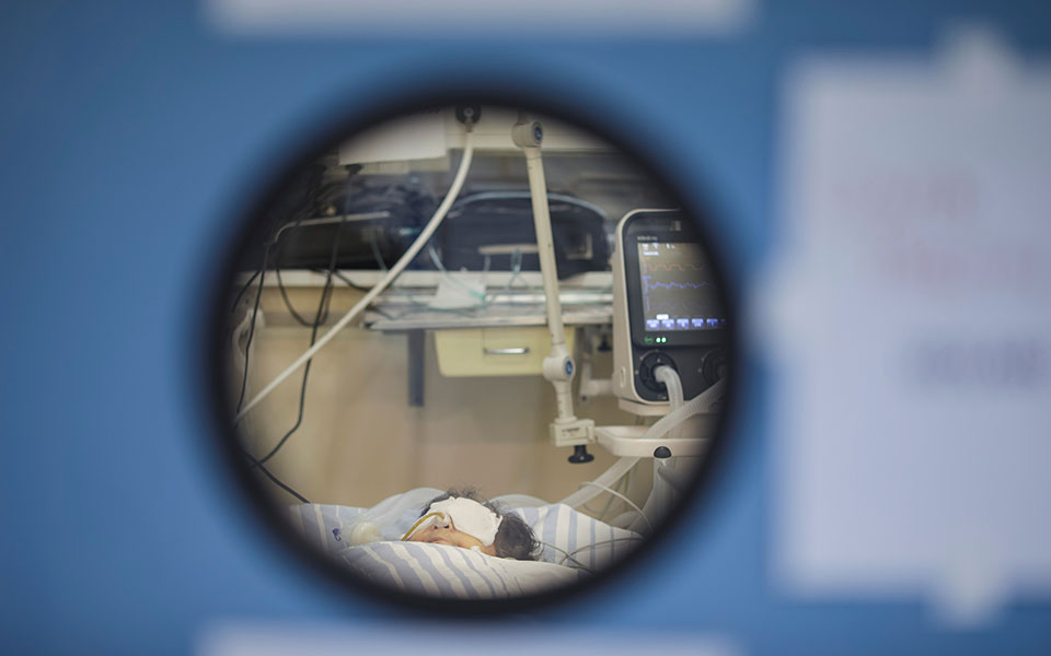 ερευνα-οι-εμβολιασμένοι-κινδυνεύουν-16-561578833