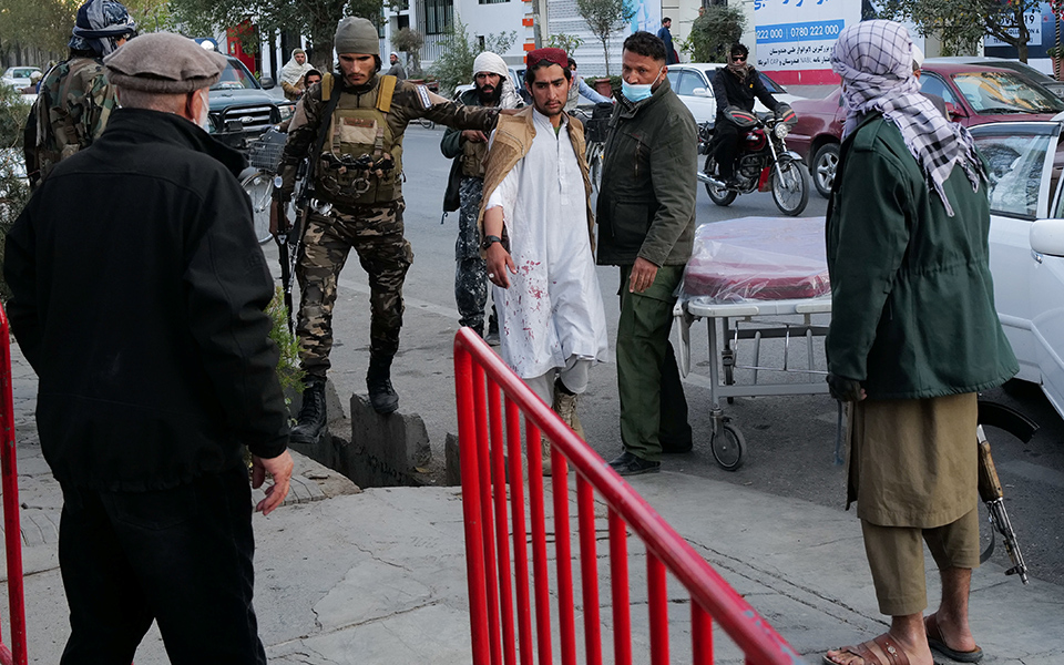 Καμπούλ: Το Ισλαμικό Κράτος ανέλαβε την ευθύνη για την επίθεση στο νοσoκομείο-1