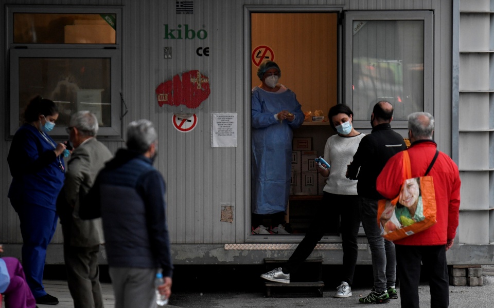 παπαευαγγέλου-διπλασιάστηκε-η-θετικ-561571435