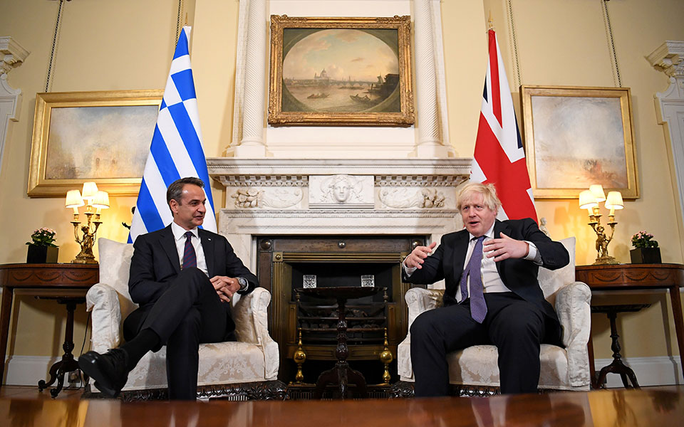 μητσοτάκης-αξιακό-ζήτημα-η-επιστροφή-561588865