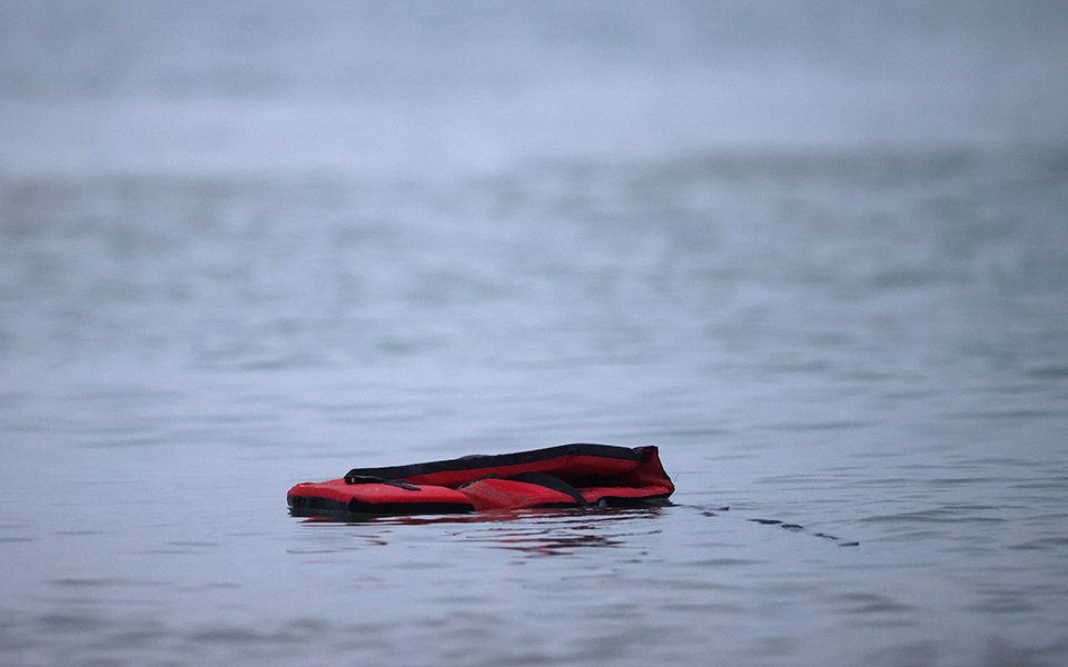 μεταναστευτικό-γαλλία-και-βρετανία-σ-561601762