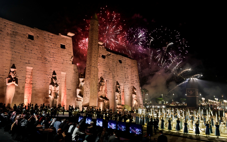 αίγυπτος-με-μία-φαραωνική-τελετή-εγκα-561603769