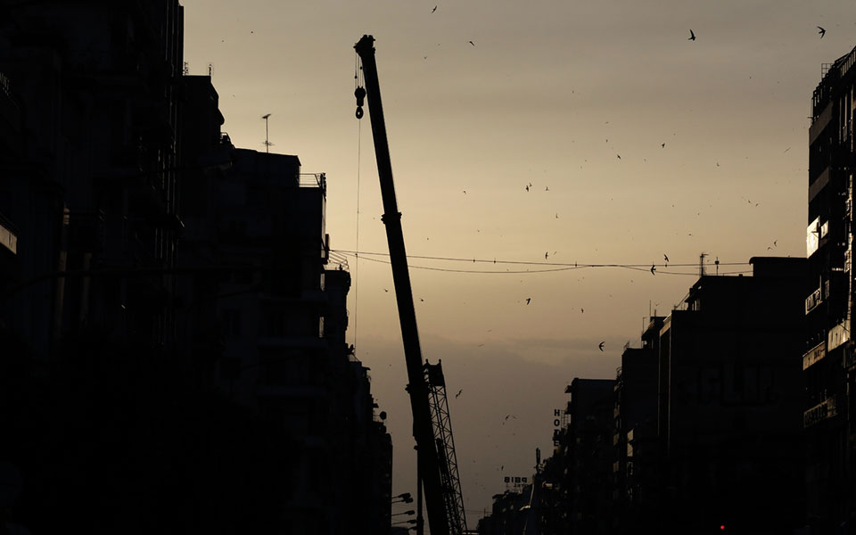 ο-καιρός-αύριο-ηλιοφάνεια-και-τοπικές-561582169