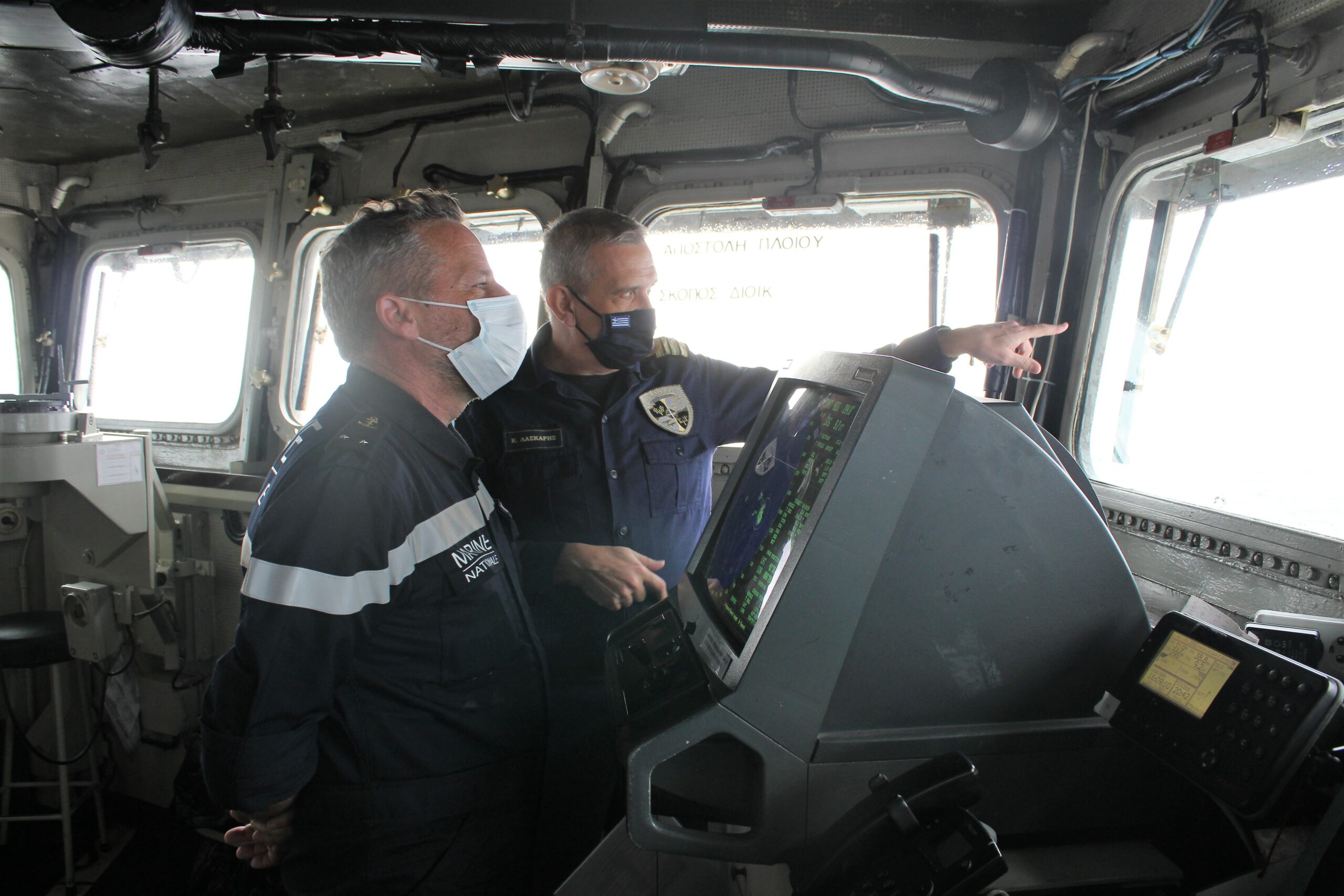 Πολεμικό Ναυτικό: Ο διοικητής του «Charles de Gaulle» στη φρεγάτα «Αδρίας» (βίντεο)-1