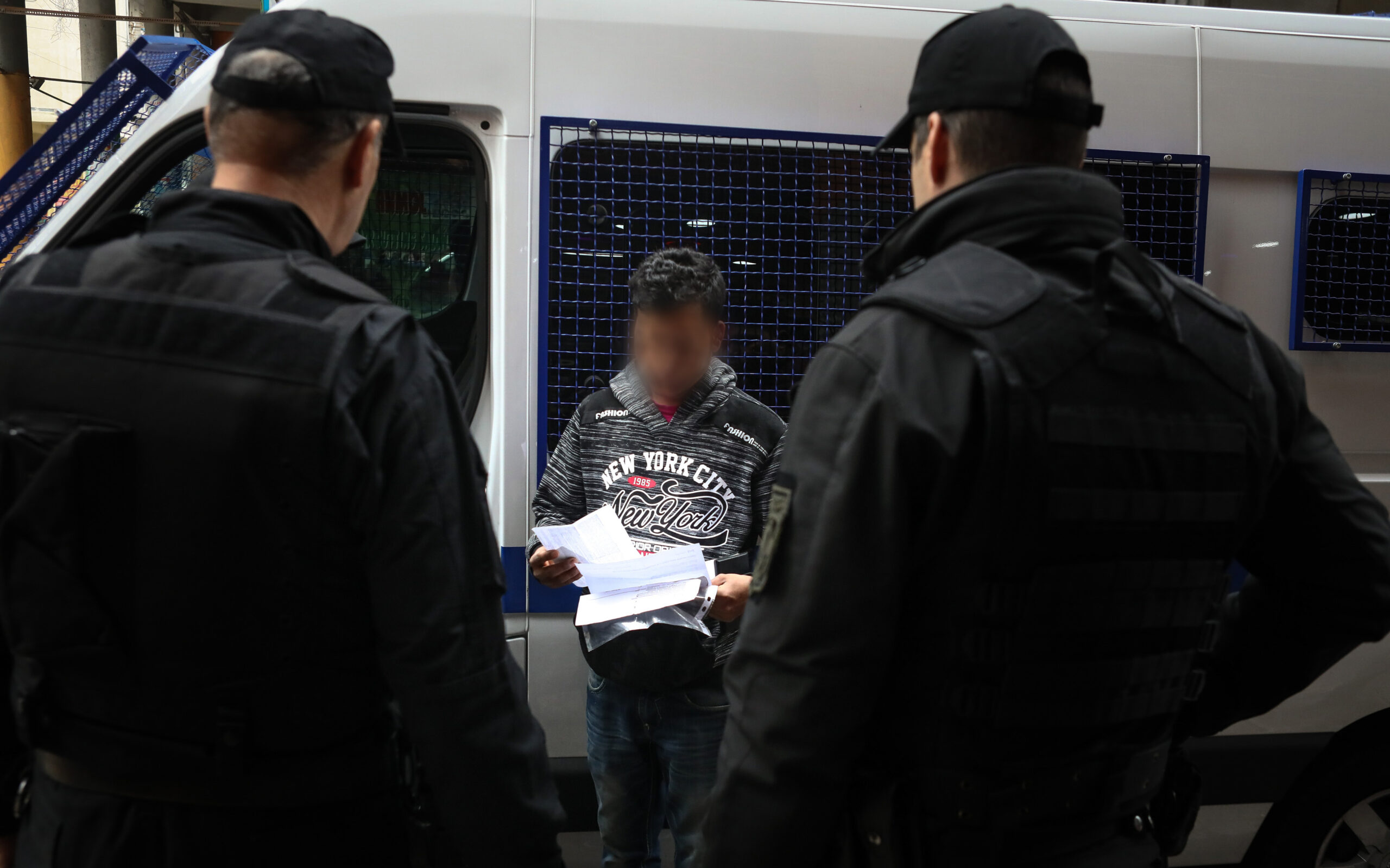 παράνομες-ελληνοποιήσεις-στο-φως-νέο-561609322