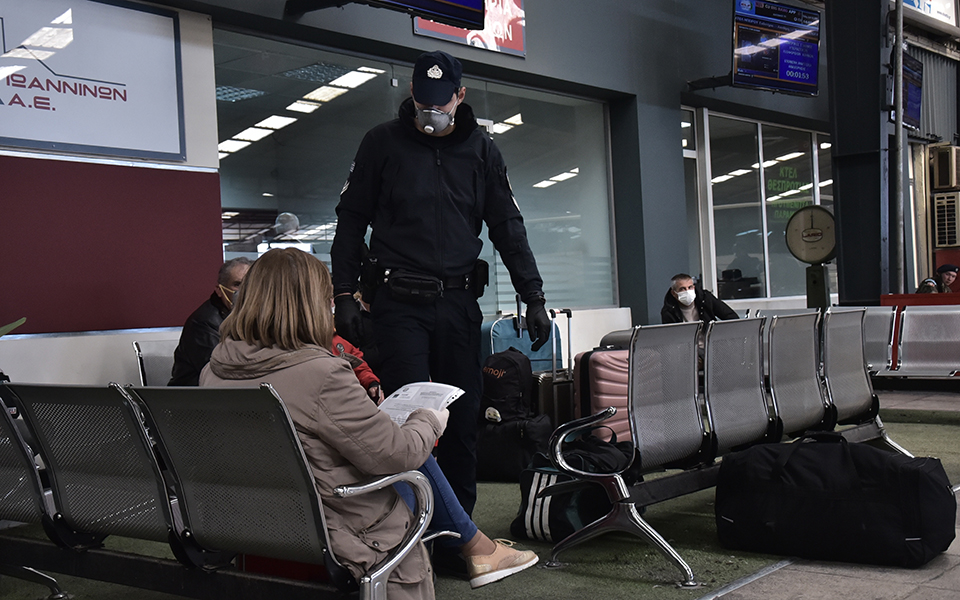 νέα-μέτρα-πάνω-από-90-000-έλεγχοι-το-πρώτο-24ω-561575935