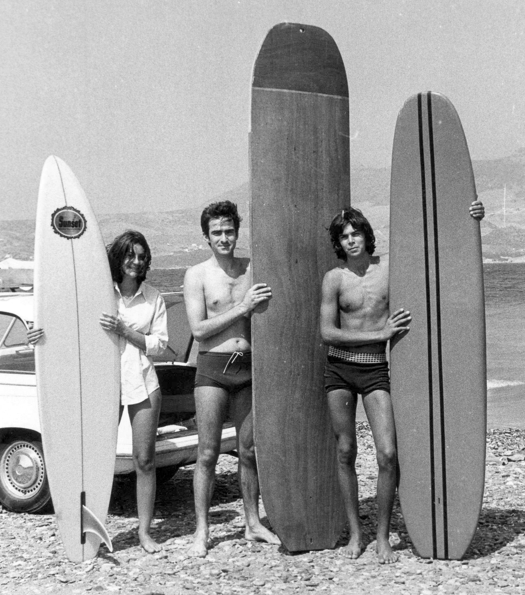 Δαμάζοντας τα κύματα: 50 χρόνια αθηναϊκό σέρφινγκ-3