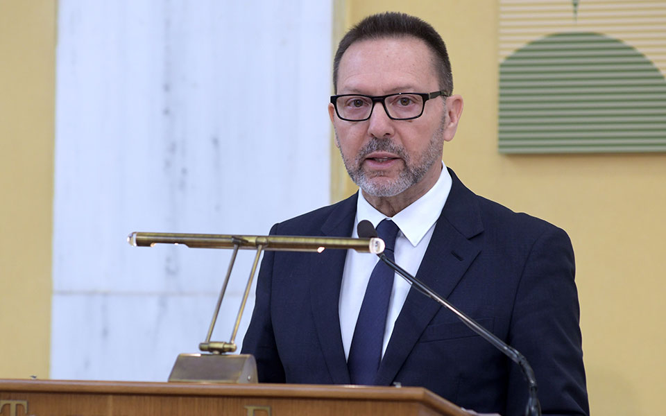 επιφυλάξεις-στουρνάρα-για-τη-στάση-τη-561603532