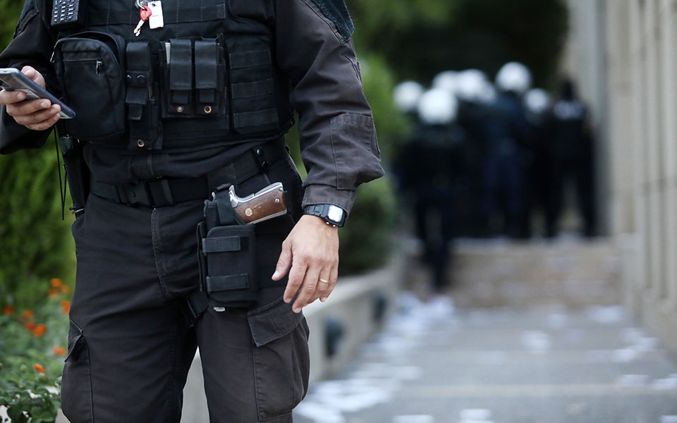 ρουβίκωνας-εναντίον-σκέρτσου-και-γ-561603388