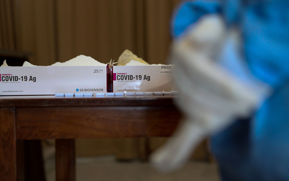 μετάλλαξη-όμικρον-προληπτική-καραντ-561606577