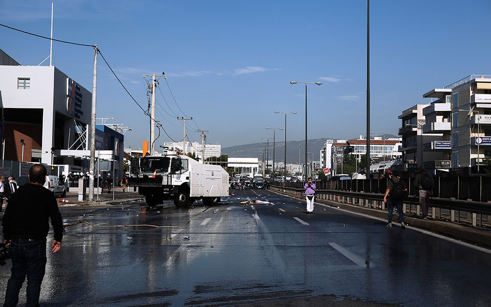 γαδα-για-επεισόδια-στην-κηφισίας-δεν-έ-561576958