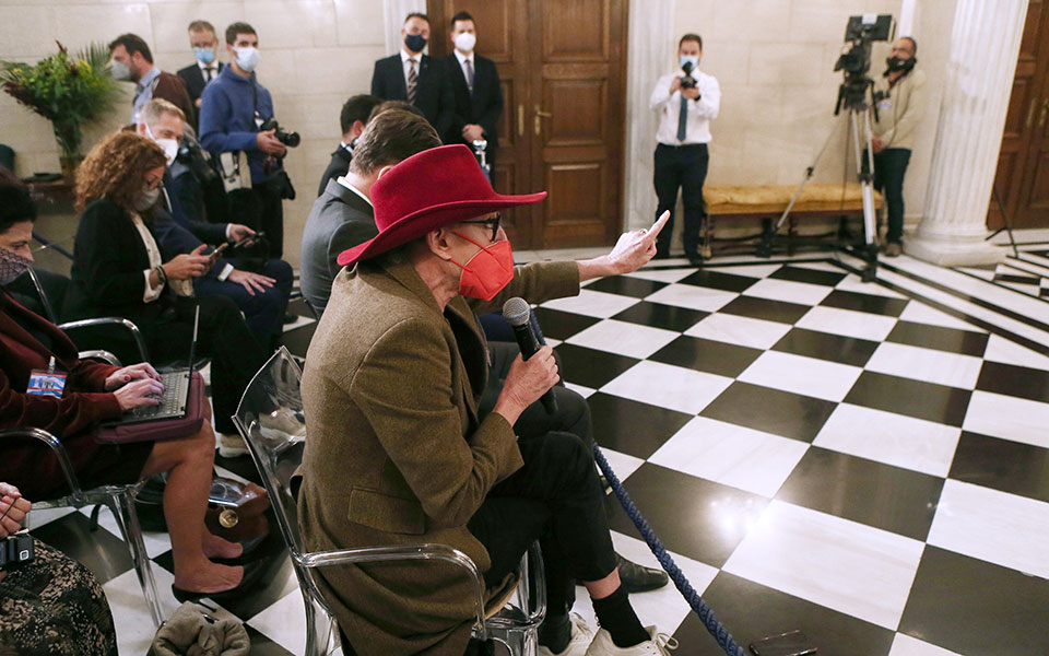 ι-μπέχελ-επεισόδιο-εις-βάρος-της-καταγ-561590560