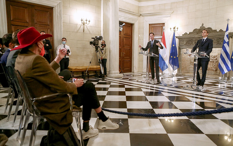 Ντιμπέιτ: Υπάρχουν όρια στις συνεντεύξεις Τύπου;-1