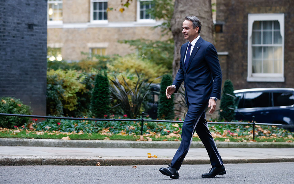 πρόσκληση-μητσοτάκη-σε-ξένους-επενδυ-561591688