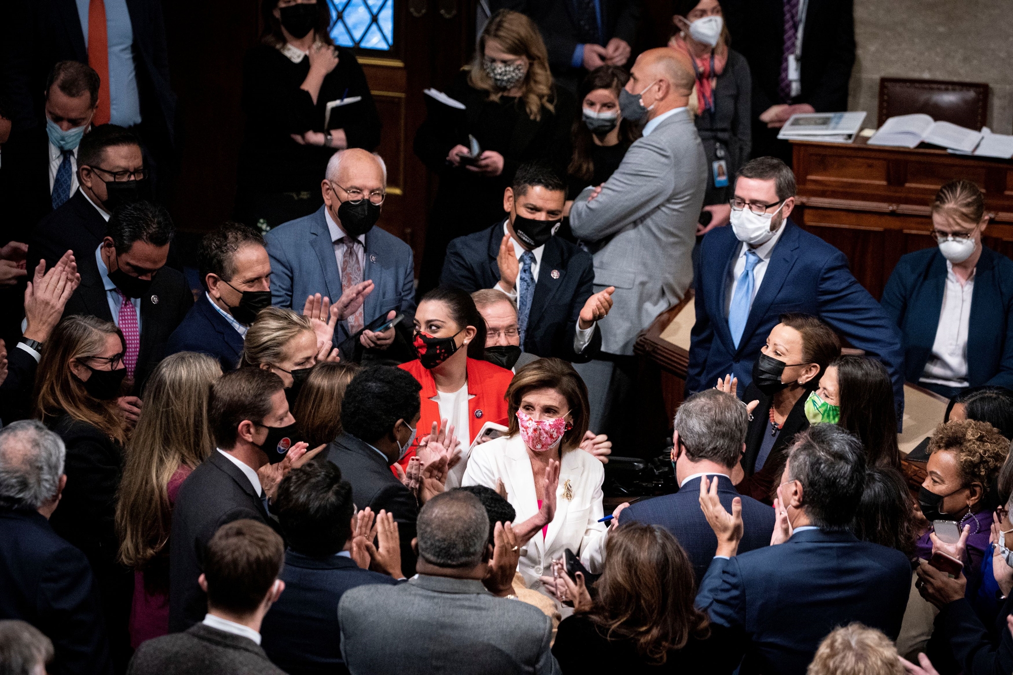 ηπα-εγκρίθηκε-το-νομοσχέδιο-του-175-τρισ-561594754