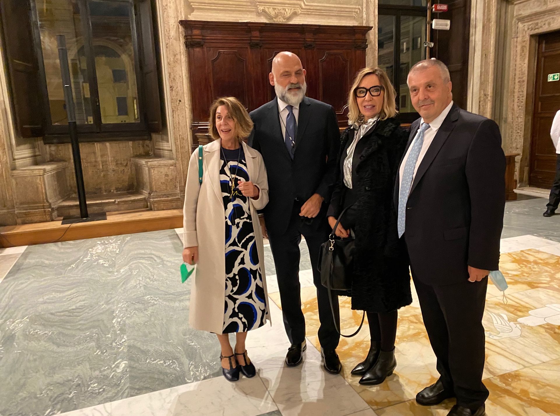 Λαμπρά εγκαίνια στη Ρώμη για μια εικαστική έκθεση που αναδεικνύει τη σχέση Ελλάδας και Βατικανού-1