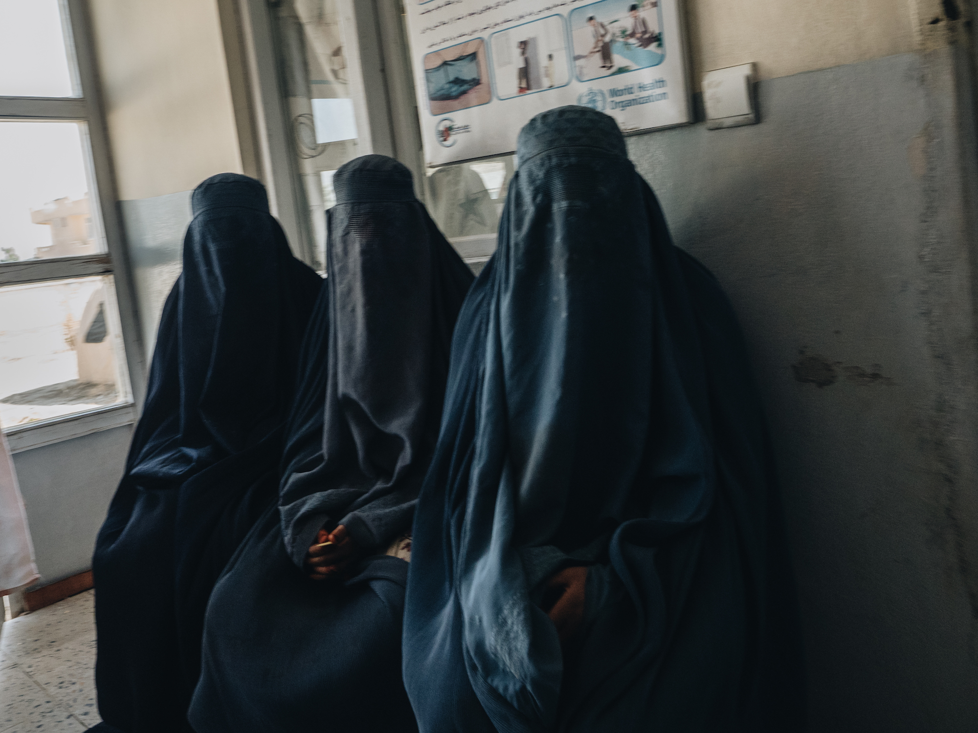 Απόδραση από το Αφγανιστάν: «Όμηρος» στη γραφειοκρατία των Ταλιμπάν-3