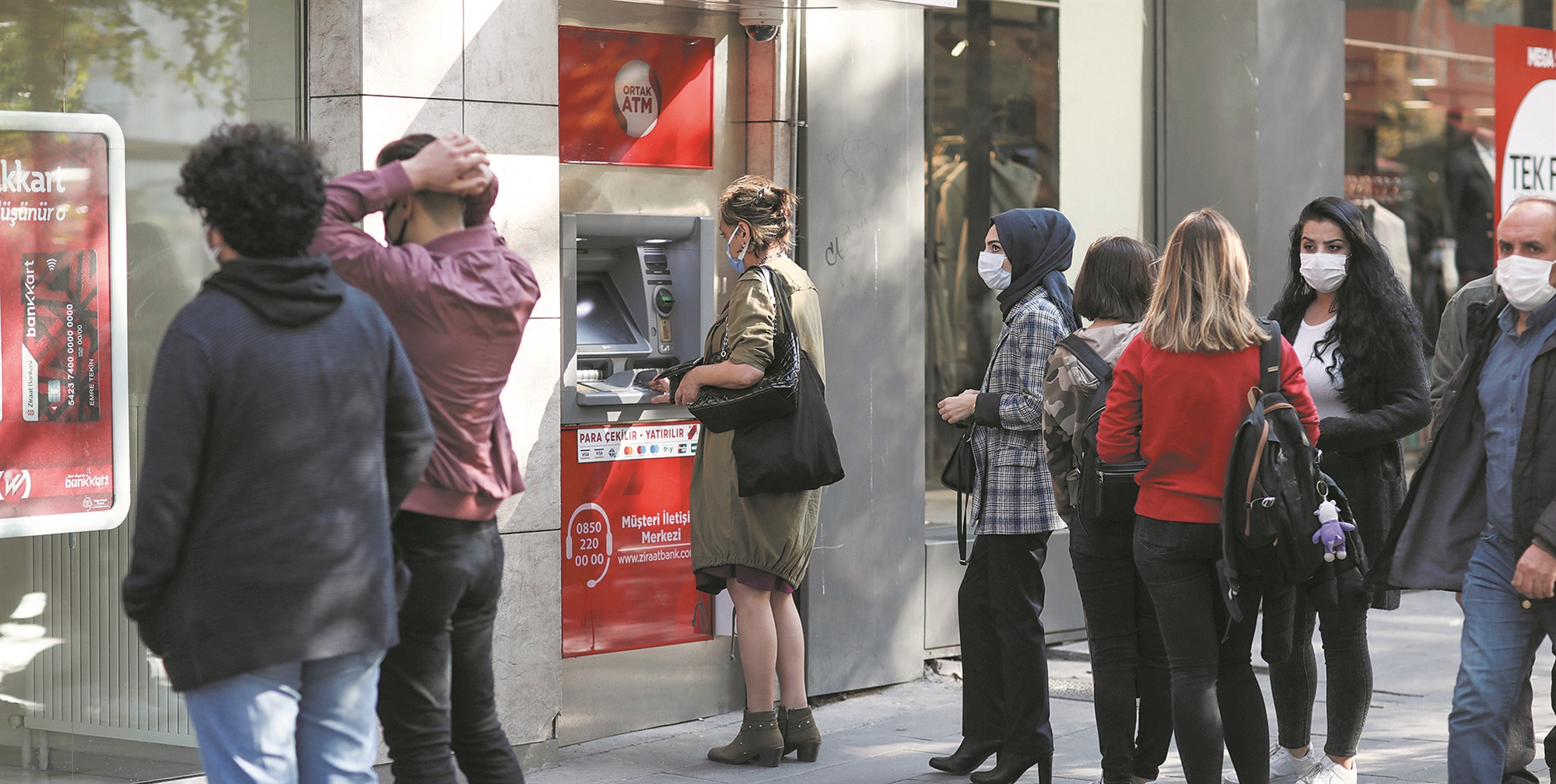 επιταχύνθηκε-για-5ο-μήνα-ο-πληθωρισ-561570577