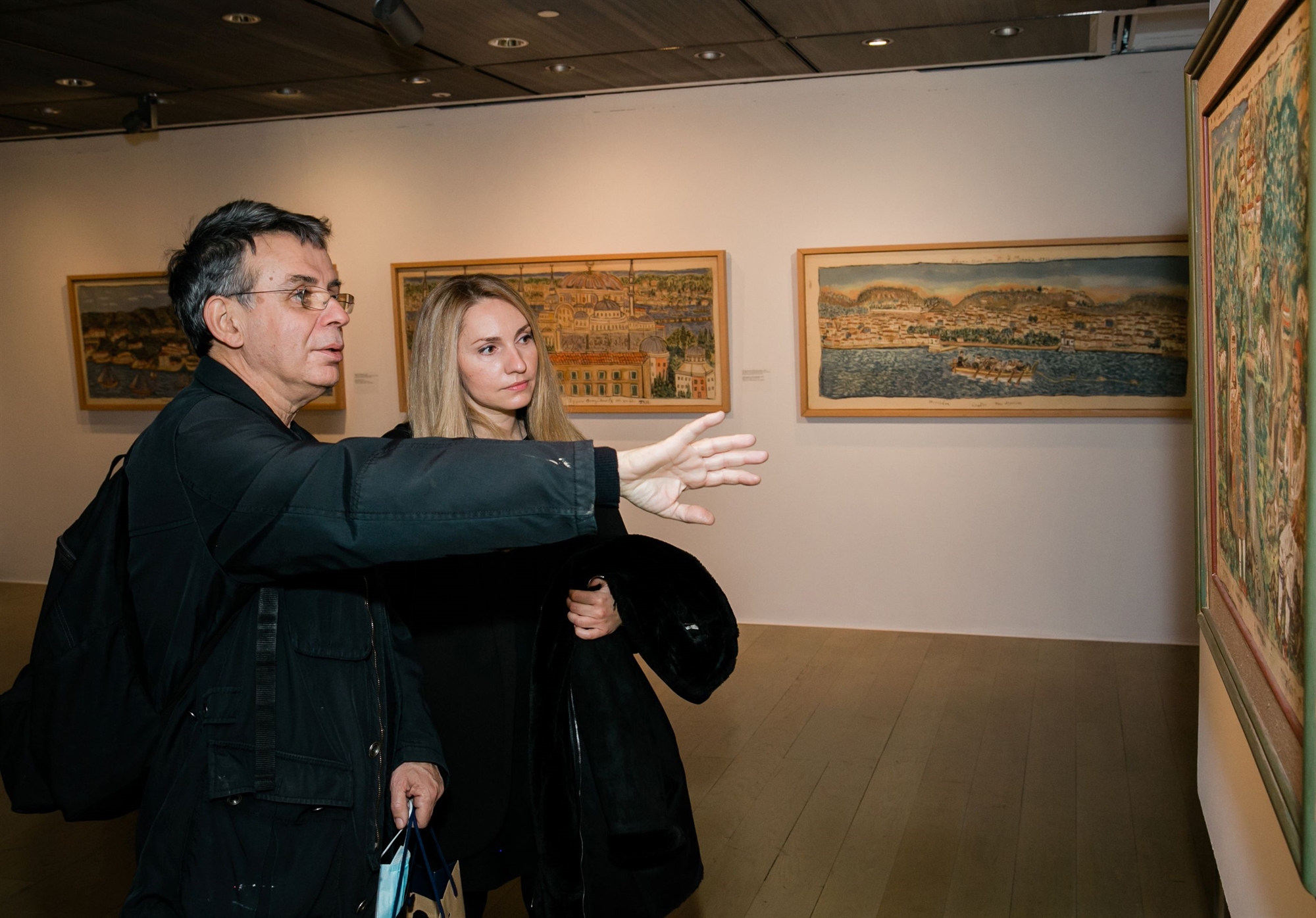 Ένας φουστανελάς ζωγραφίζει τον Αχιλλέα, τη Σαπφώ και τον Ερωτόκριτο-2