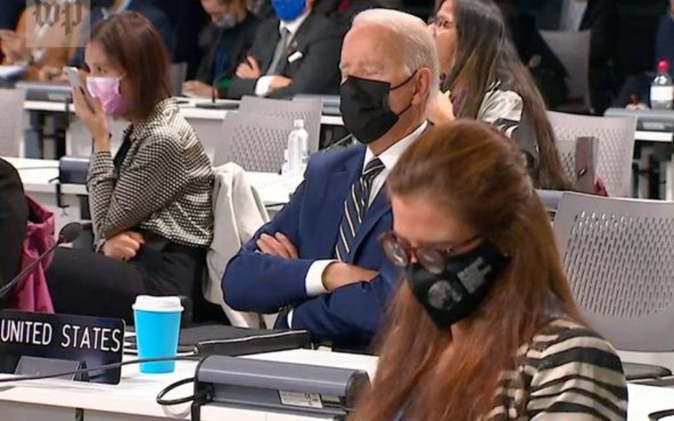 μπάιντεν-αποκοιμήθηκε-στη-σύνοδο-για-561566527
