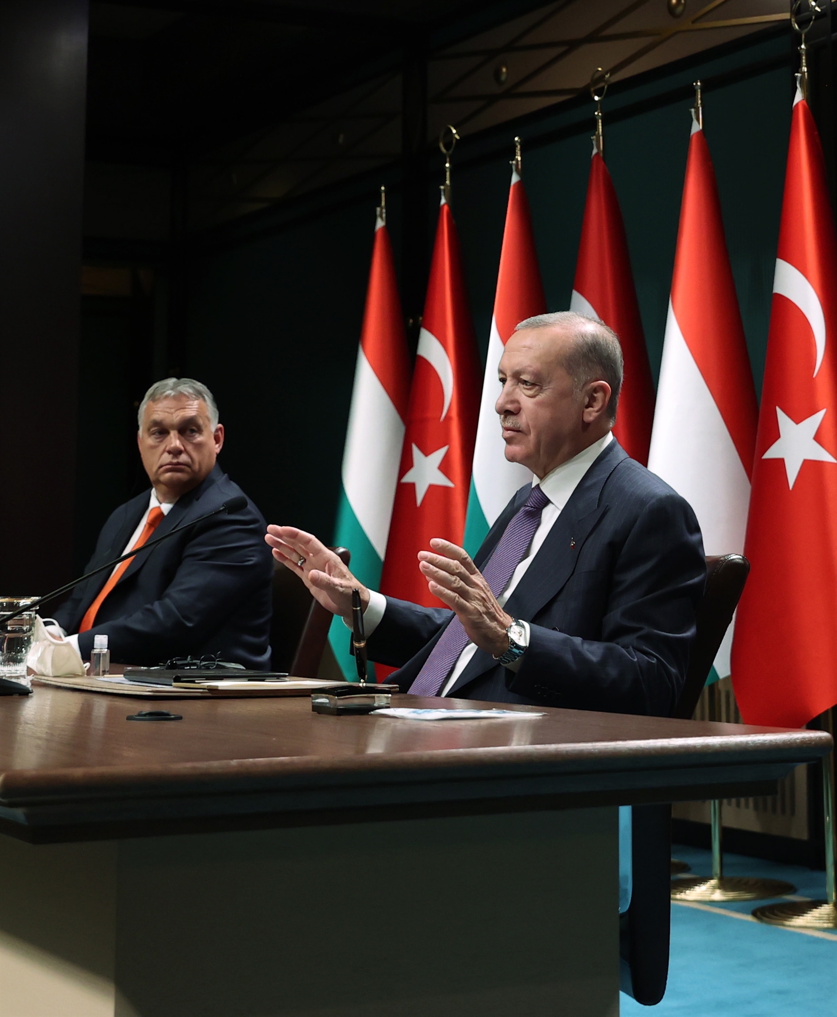 απειλές-ερντογάν-μέσω-προσφυγικού-561582358