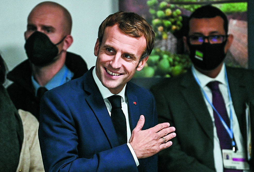 εκπομπή-για-τα-προσωπικά-γάλλων-πολιτ-561577438