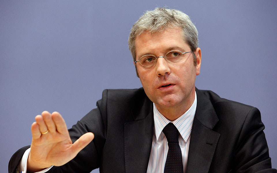 cdu-υποψήφιος-για-την-ηγεσία-ο-νόρμπερτ-ρ-561583453