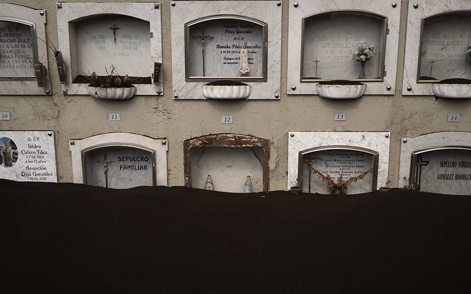 Λα Πάλμα: Όταν η ηφαιστειακή τέφρα σκεπάζει τα πάντα (εικόνες)-11