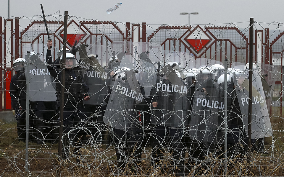 πούτιν-λουκασένκο-τηλεφωνική-επικο-561588574