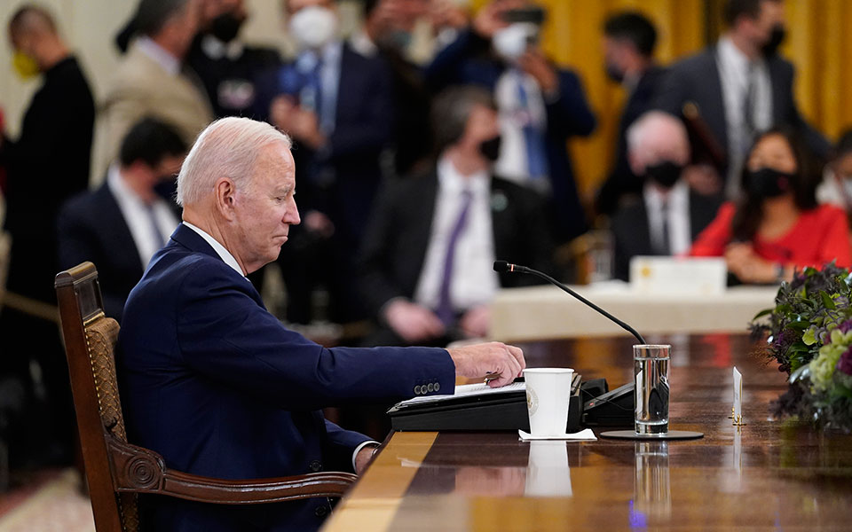 ηπα-η-βουλή-ενέκρινε-το-σχέδιο-κοινωνι-561594043