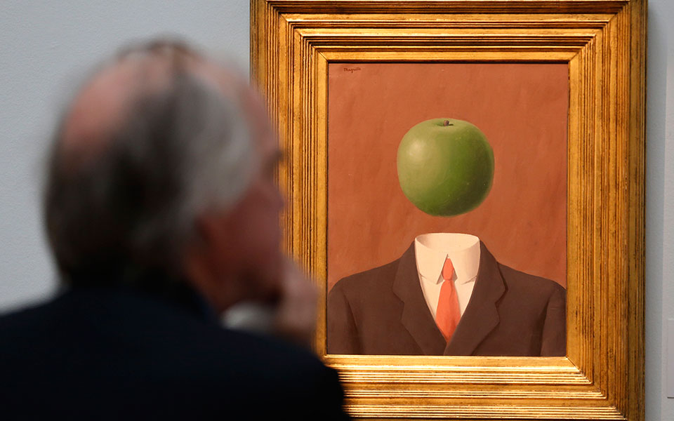 Ρενέ Μαγκρίτ: Μια από τις πιο χαρακτηριστικές φυσιογνωμίες του ευρωπαϊκού σουρεαλισμού-1