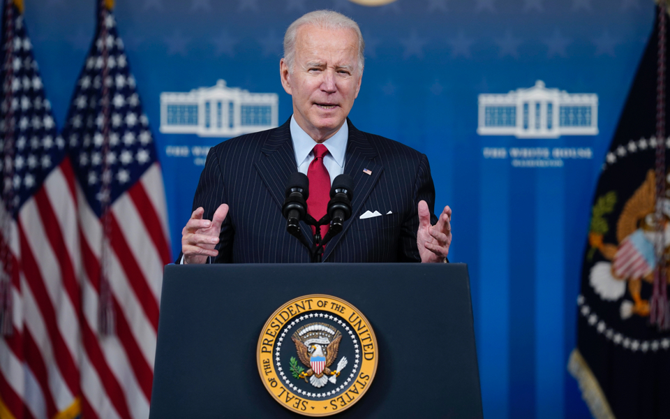 ηπα-είσοδος-από-χερσαία-και-θαλάσσια-σ-561600175