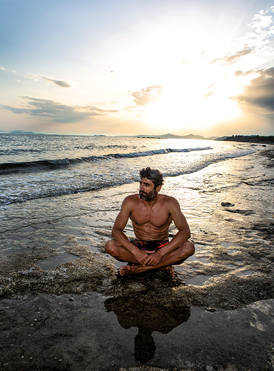Δαμάζοντας τα κύματα: 50 χρόνια αθηναϊκό σέρφινγκ-9