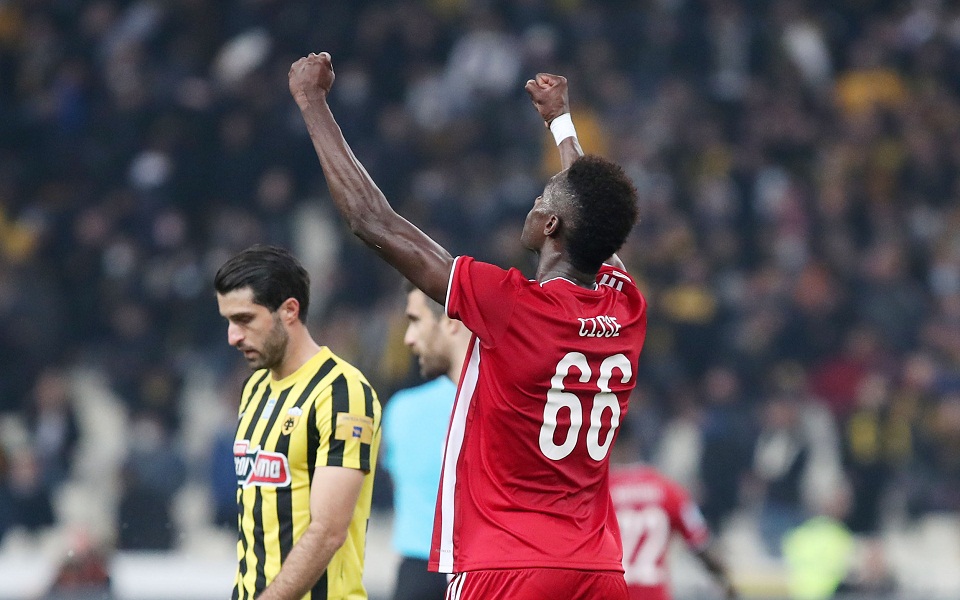 σούπερ-λίγκα-ξέφυγε-ο-ολυμπιακός-στη-β-561596770